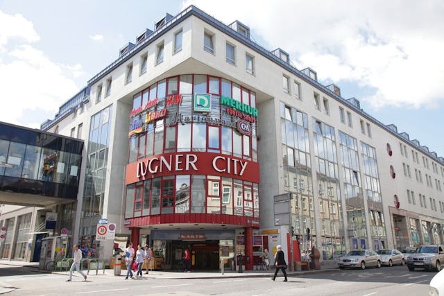 Lugner Kino City