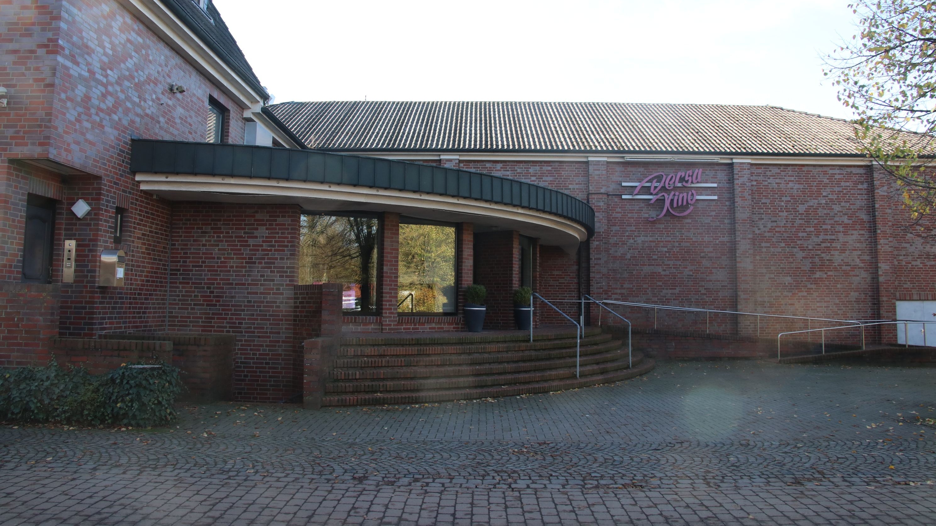 Dersa Kino-Center