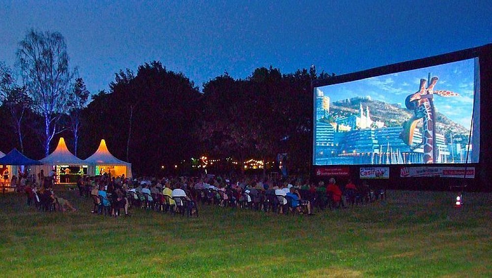 Stadtsparkassen Sommer Kino