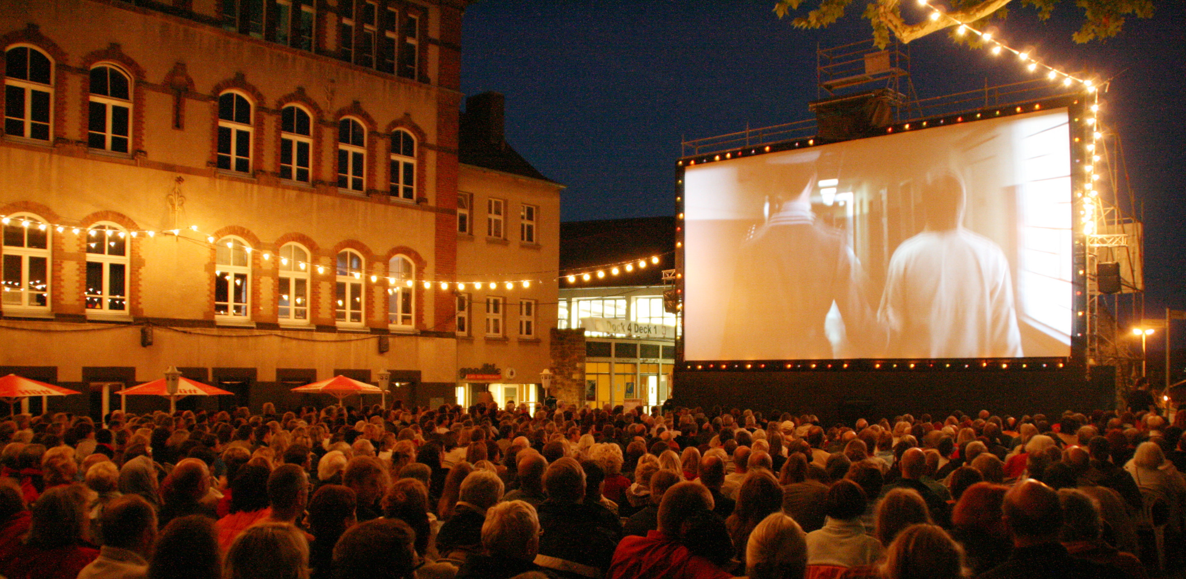 Open Air Kino Dock 4