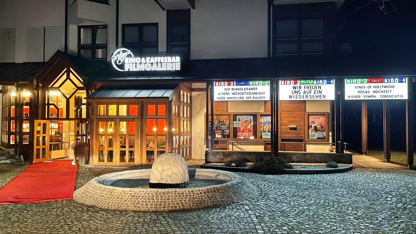 Filmgalerie und Kino im großen Kurhaus